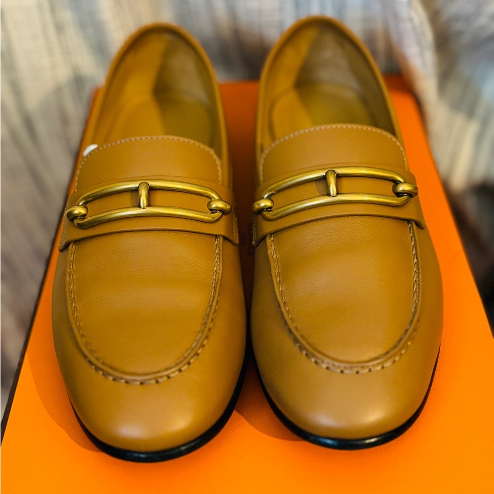 AUTHENTIC Hermes Colette Loafer, Women’s 6.5